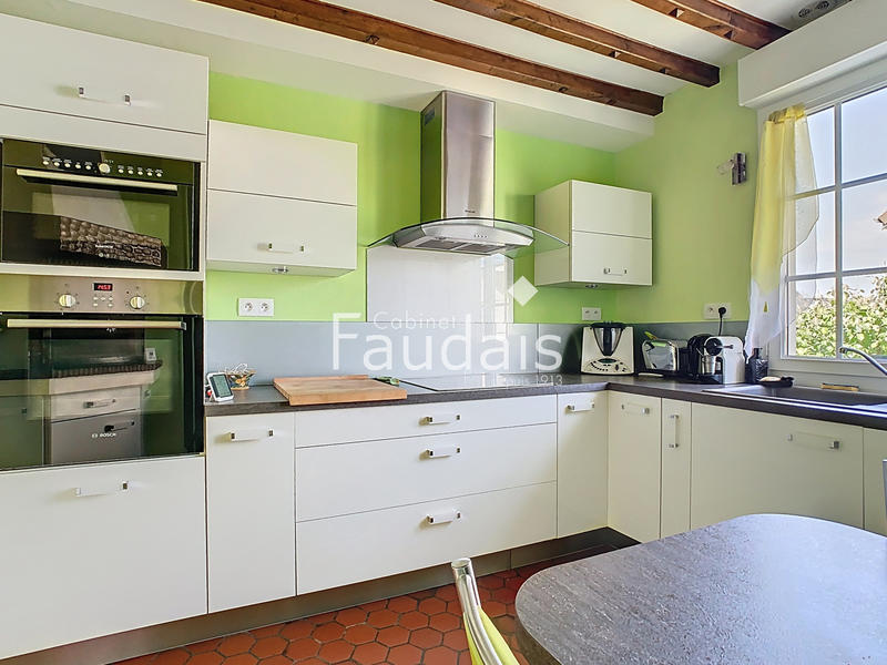 Maison - 149 m² - 7 pièces