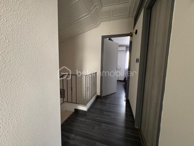 Villa - 90 m² - 4 pièces