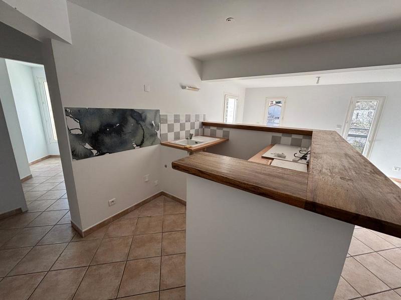 Appartement - 83 m² - 4 pièces