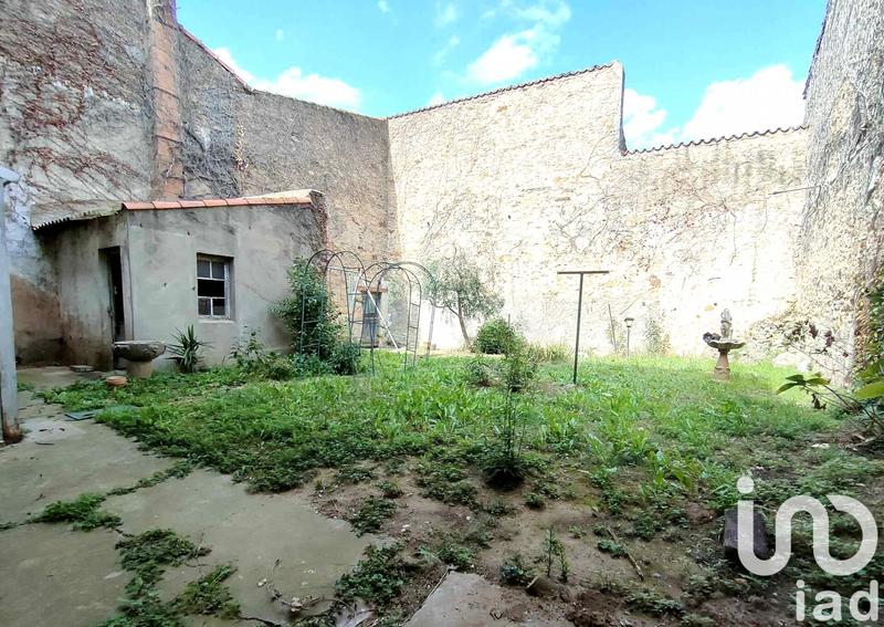 Maison - 256 m² - 6 pièces