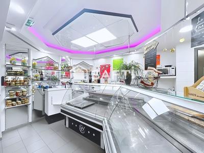 Local commercial - 149 m²