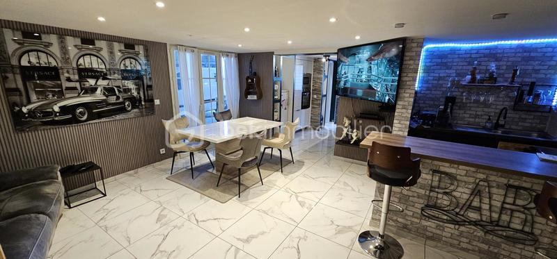 Maison - 90 m² - 3 pièces