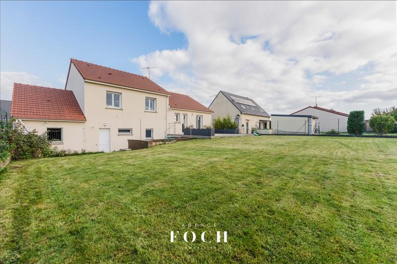 Maison - 147 m² - 7 pièces