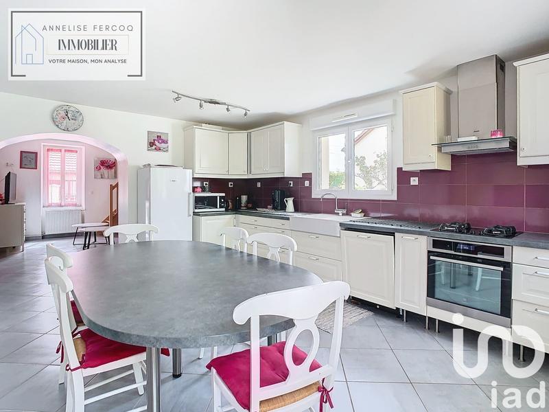 Maison - 135 m² - 8 pièces