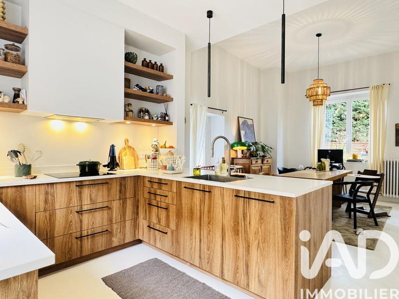 Maison - 164 m² - 5 pièces