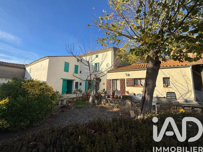 Maison de village - 288 m² - 8 pièces