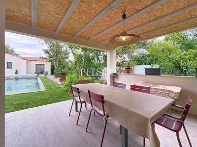Maison contemporaine - 186 m² - 6 pièces