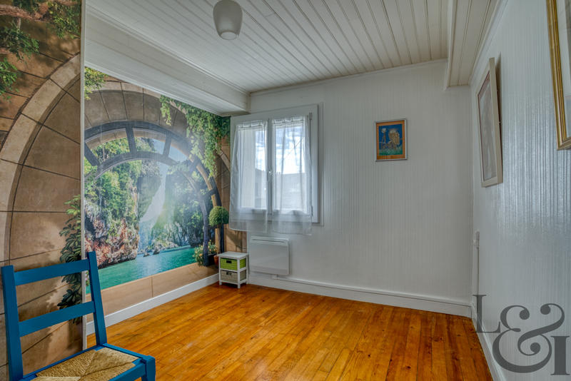 Maison - 85 m² - 4 pièces