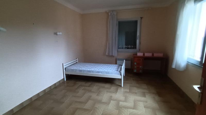 Maison - 240 m² - 10 pièces