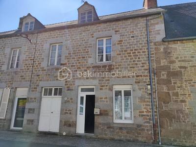 Maison de ville - 75 m² - 4 pièces