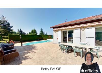 Maison - 110 m² - 5 pièces