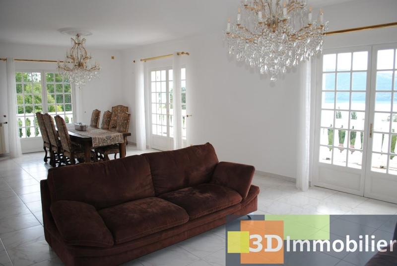 Maison - 370 m² - 16 pièces