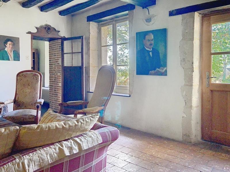 Maison - 325 m² - 14 pièces