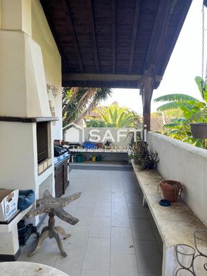 Maison - 190 m² - 8 pièces