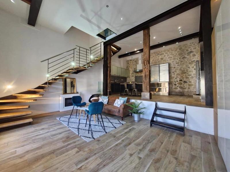 Appartement - 125 m² - 4 pièces