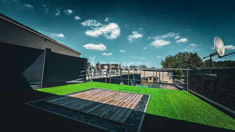 Maison de ville - 168 m² - 4 pièces