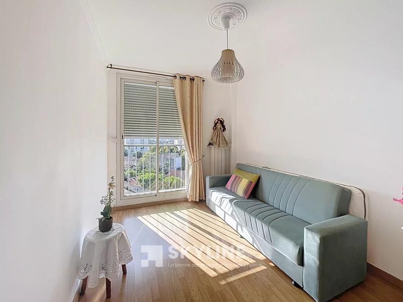 Appartement - 83 m² - 4 pièces