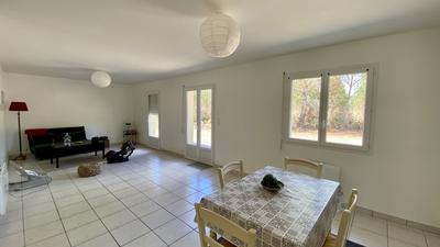 Maison - 85 m² - 5 pièces