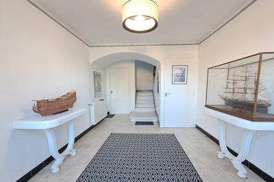 Maison - 130 m² - 8 pièces