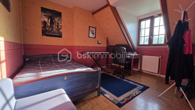 Maison - 169 m² - 8 pièces