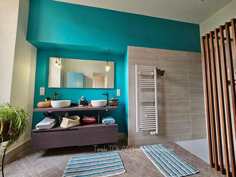 Demeure - 380 m² - 10 pièces