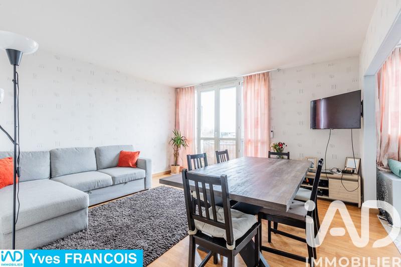 Appartement - 80 m² - 4 pièces