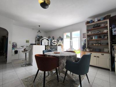 Maison - 84 m² - 4 pièces