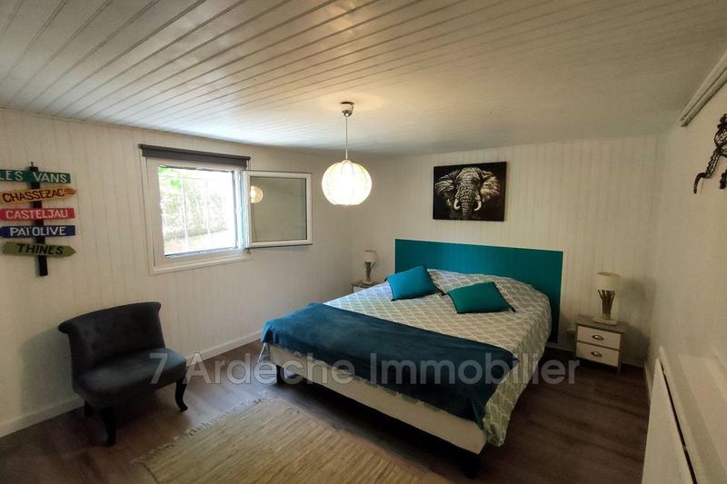 Maison - 195 m² - 8 pièces