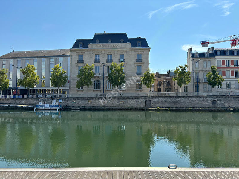 Appartement - 73 m² - 2 pièces