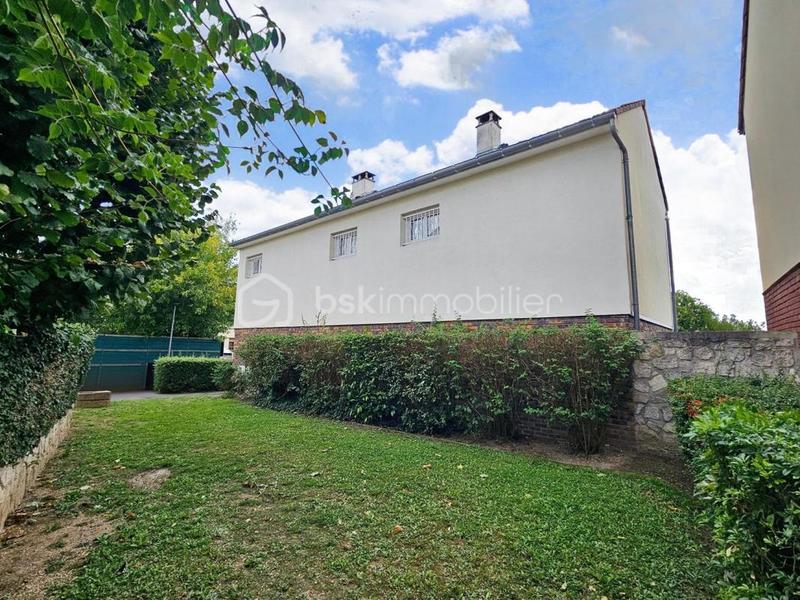 Pavillon - 127 m² - 6 pièces