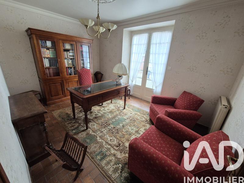 Maison - 287 m² - 8 pièces