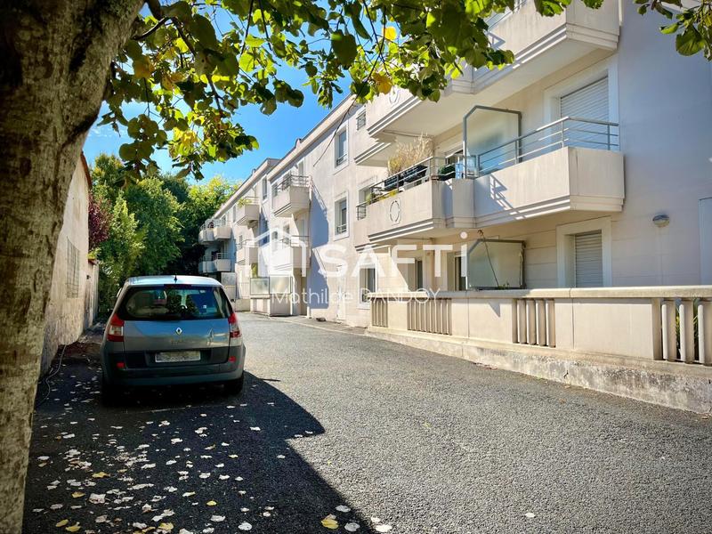 Appartement - 100 m² - 4 pièces