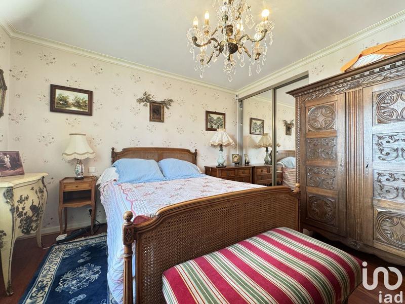 Maison - 195 m² - 6 pièces