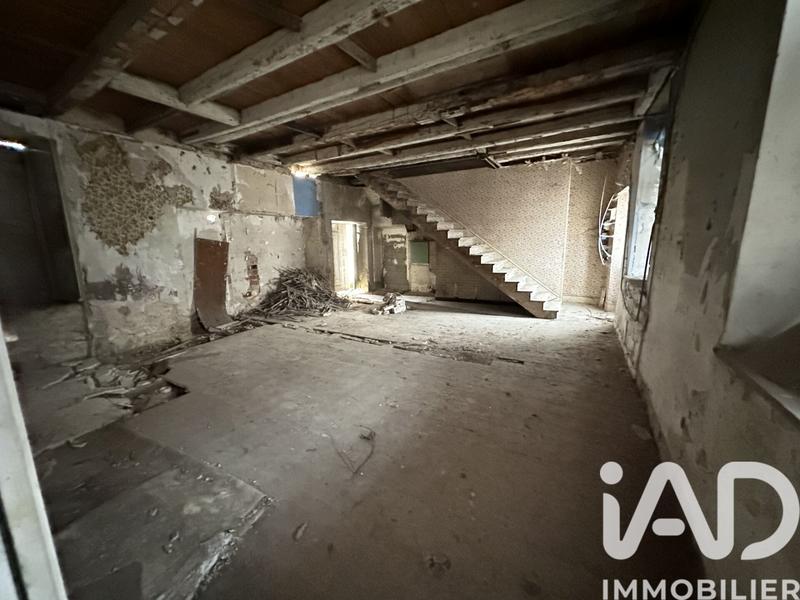 Maison - 280 m² - 10 pièces