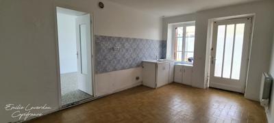 Maison de village - 66 m² - 3 pièces