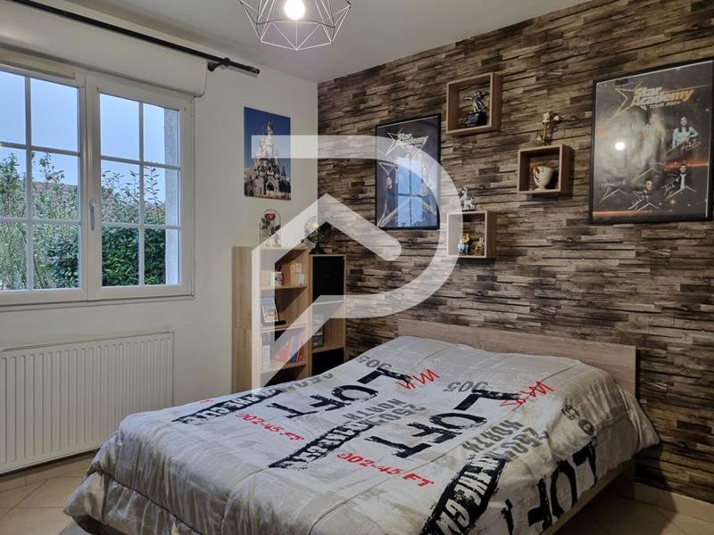 Maison - 110 m² - 4 pièces