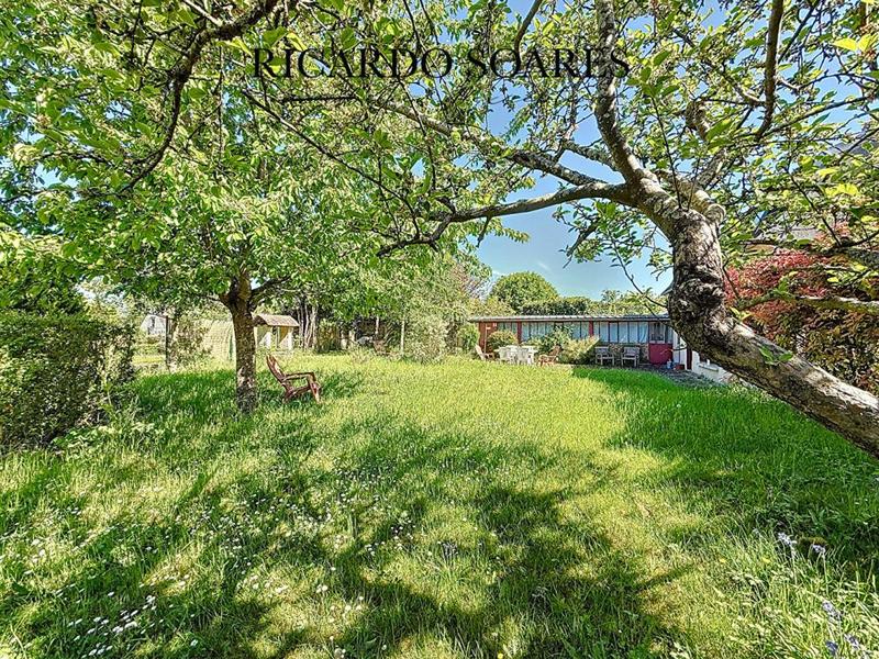 Propriété - 257 m² - 10 pièces