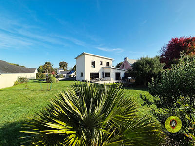 Maison - 146 m² - 6 pièces