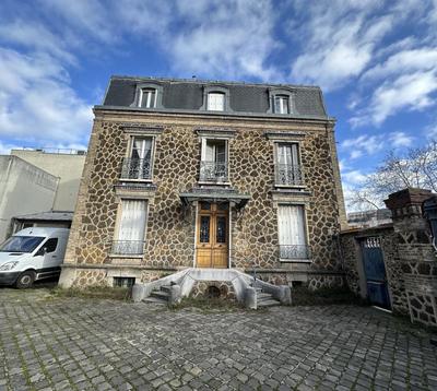 Maison bourgeoise - 290 m² - 10 pièces