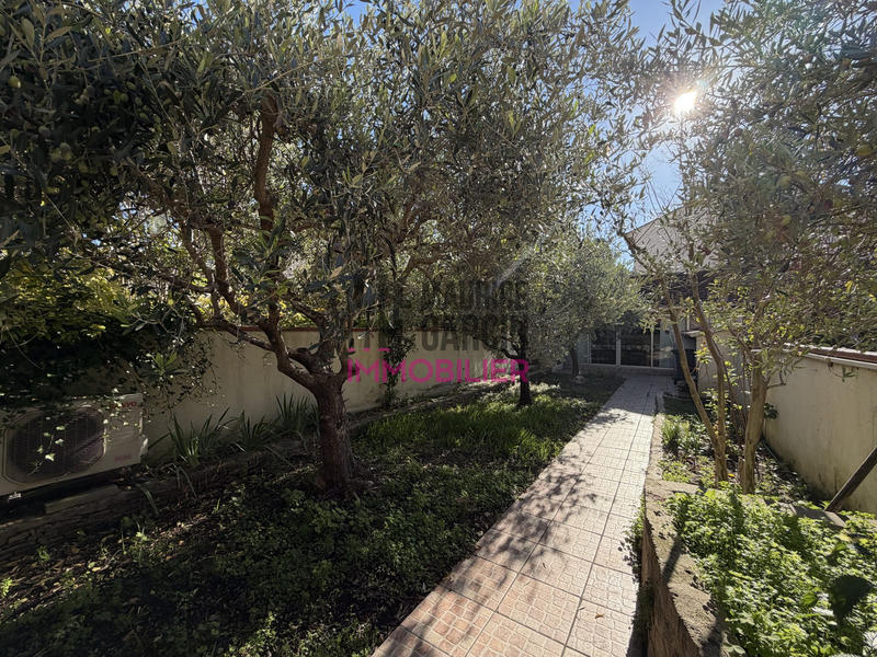 Maison - 174 m² - 7 pièces