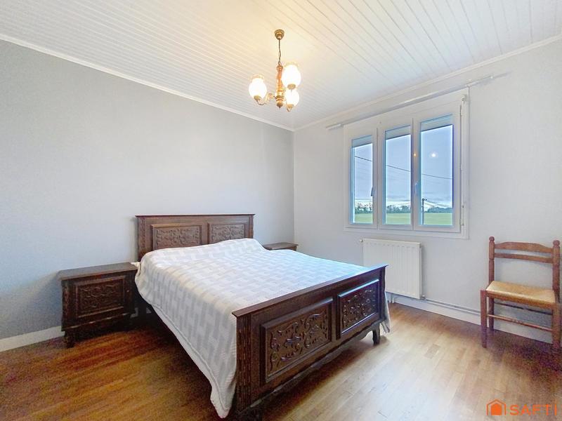 Maison - 98 m² - 5 pièces