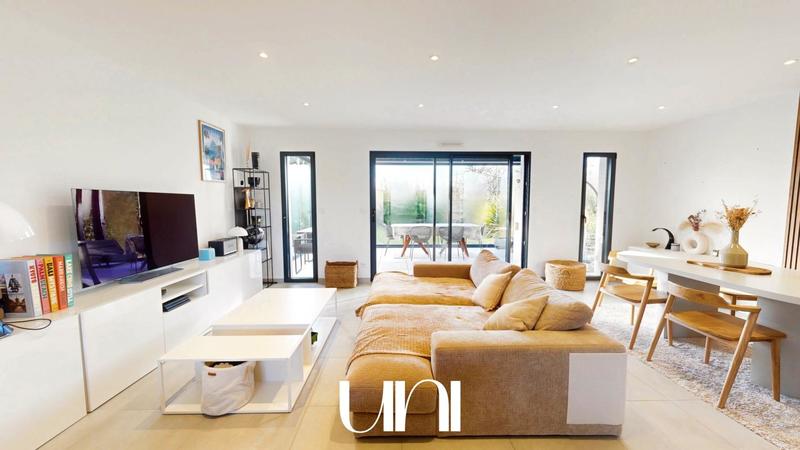 Maison - 125 m² - 5 pièces