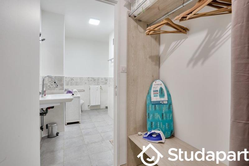 Appartement - 80 m² - 3 pièces