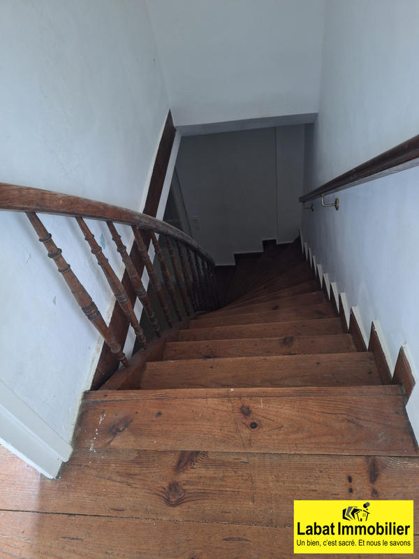 Appartement - 79 m² - 3 pièces