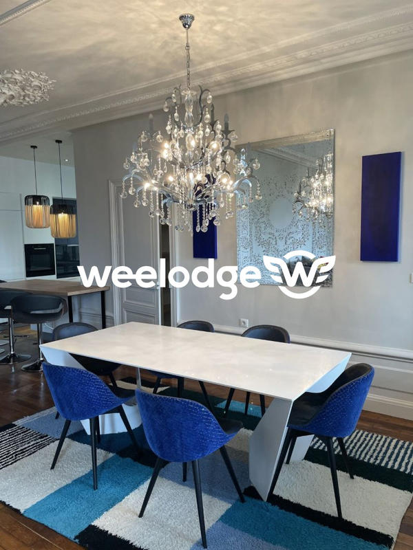 Bureau - 160 m² - 6 pièces