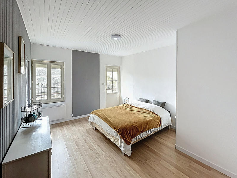 Maison - 148 m² - 6 pièces