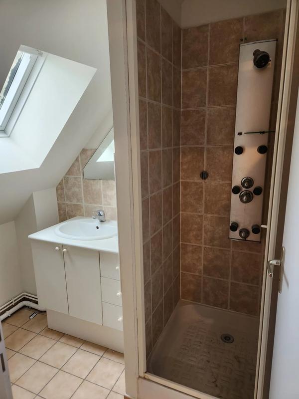 Appartement - 137 m² - 8 pièces