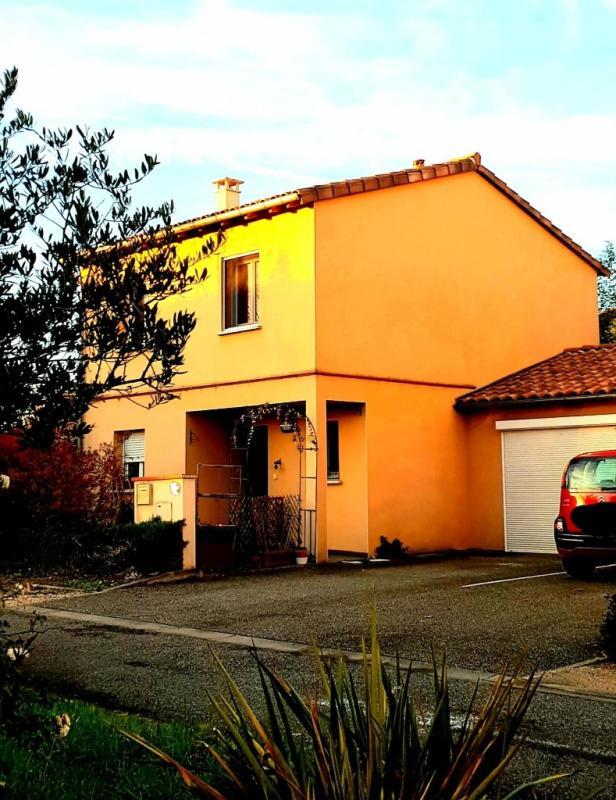 Maison traditionnelle - 100 m² - 5 pièces