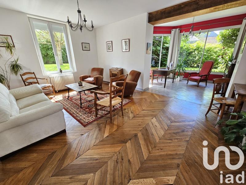Maison - 179 m² - 10 pièces