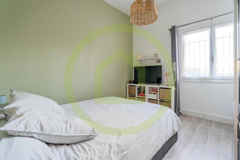 Appartement - 120 m² - 5 pièces